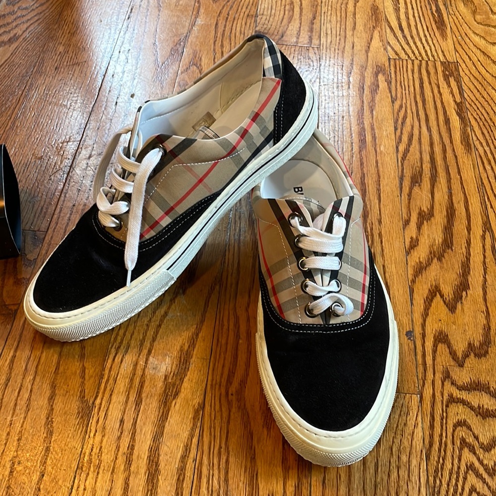 Men’s Burberry A:MF Wilson KC AA RVR A1189 Men’s Size UK 10 EUR 44 No Offers